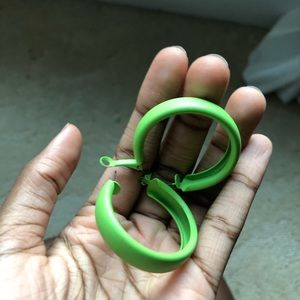 🆕 SHEKOU LIME GREE HOOP EARRINGS